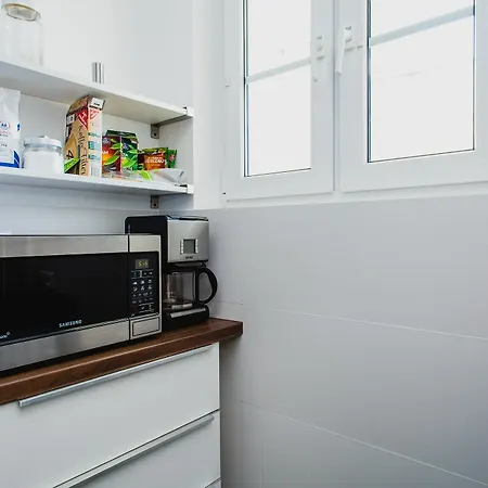 Apartment Shortstaypoland Senatorska B31